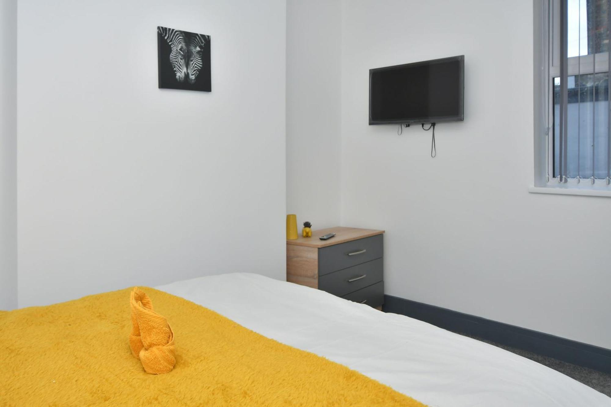 Townhouse @ 24 Brunswick Place Stoke Etruria Exterior foto
